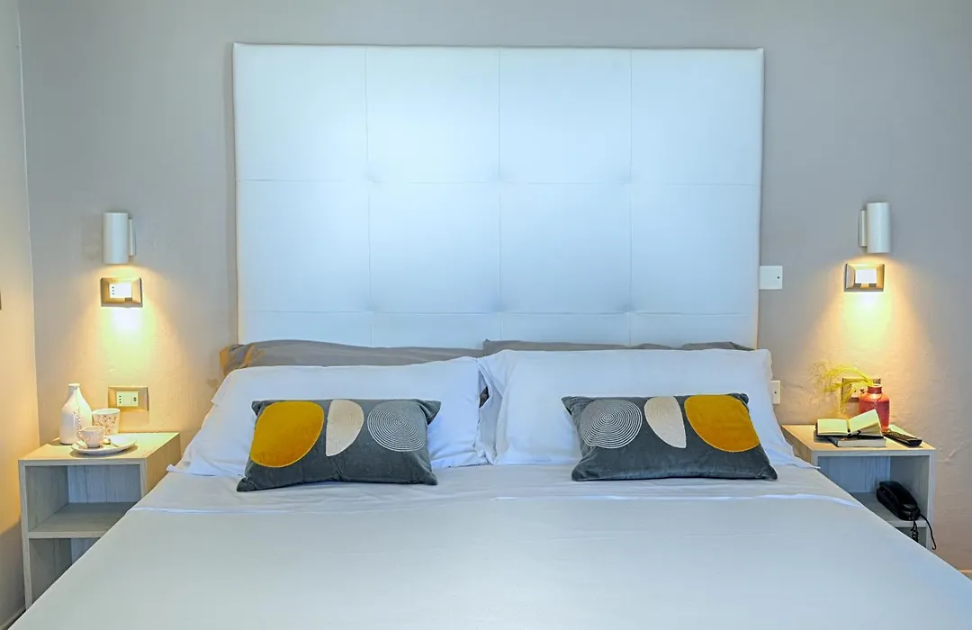 Hotel Deanna-1